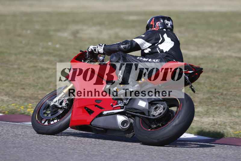 /21 17.06.2026  Ducati Schweiz Track Warmup ADR/Gruppe blau/15